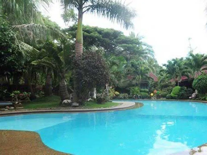 Alona Tropical Beach Resort Panglao