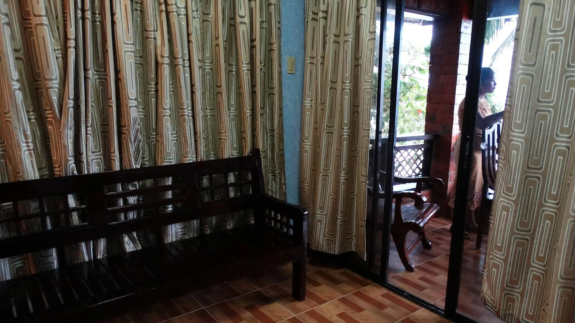 Alona Tropical Beach Resort Panglao