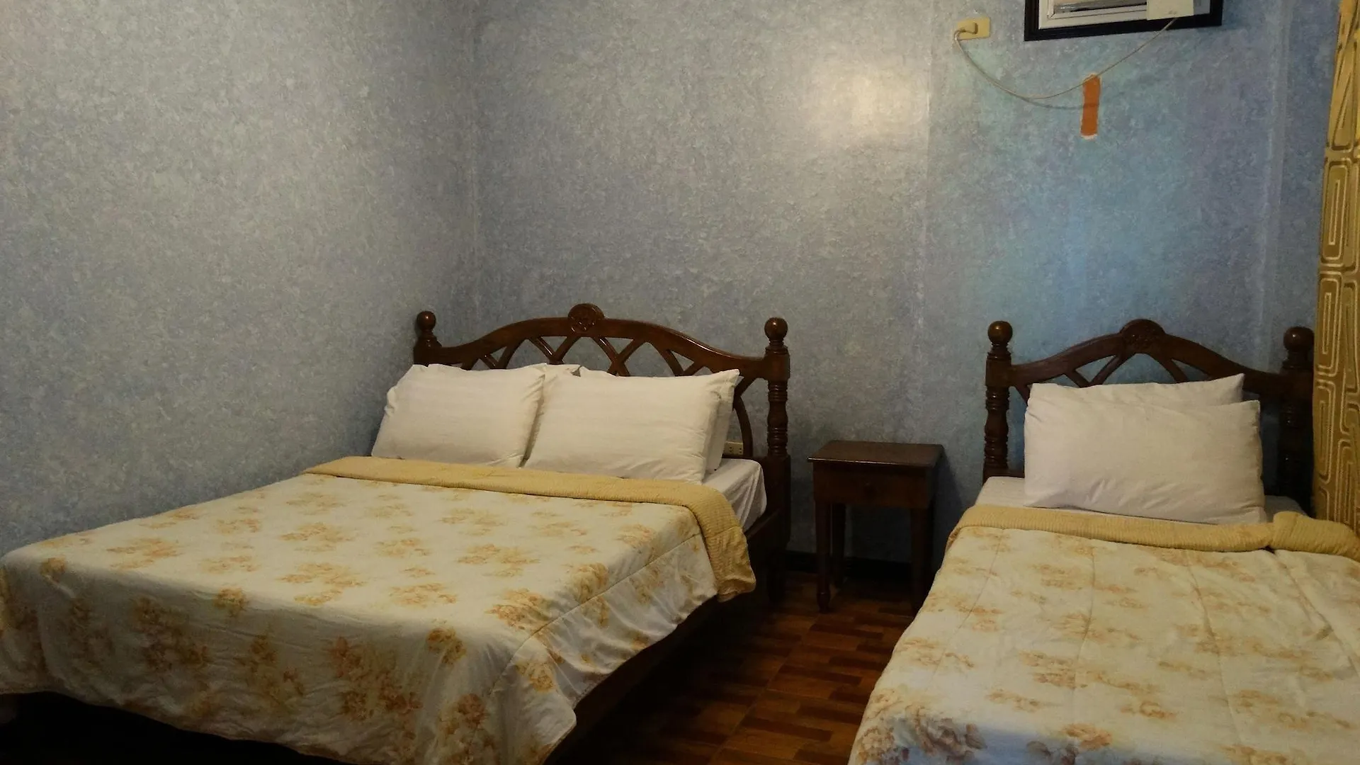 Alona Tropical Beach Resort Panglao