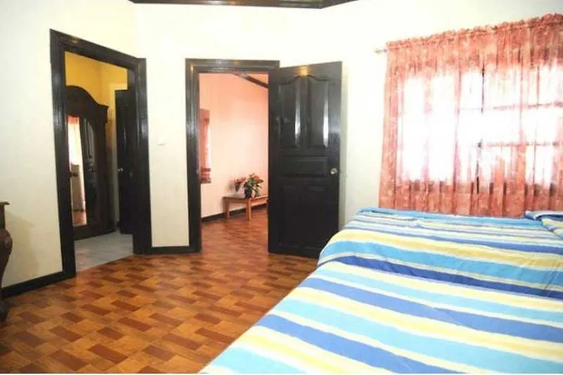 Alona Tropical Beach Resort Panglao