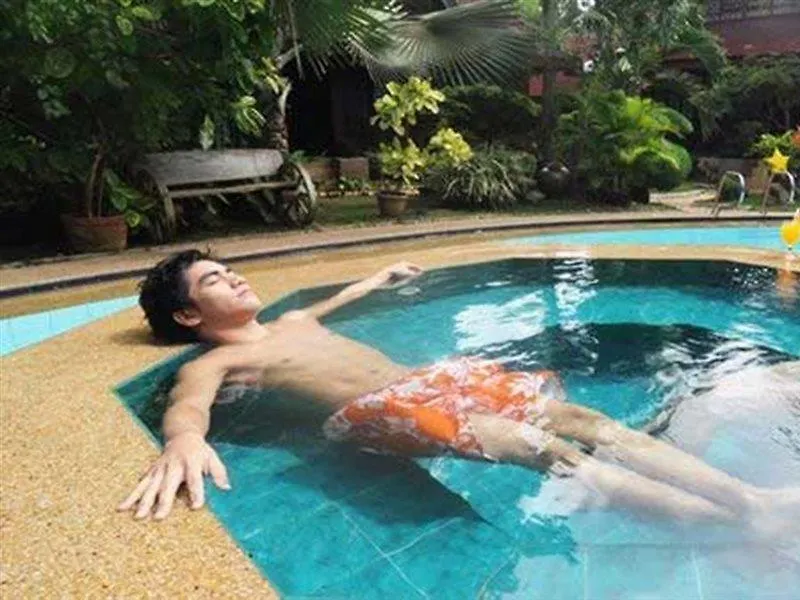 Alona Tropical Beach Resort Panglao