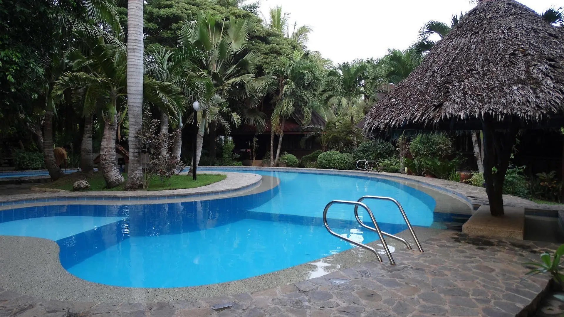 Alona Tropical Beach Resort Panglao 3*,  Philippinen